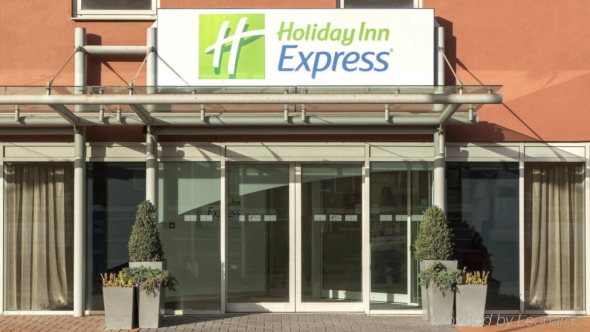 Holiday Inn Express London Limehouse, An Ihg Hotel Exterior foto